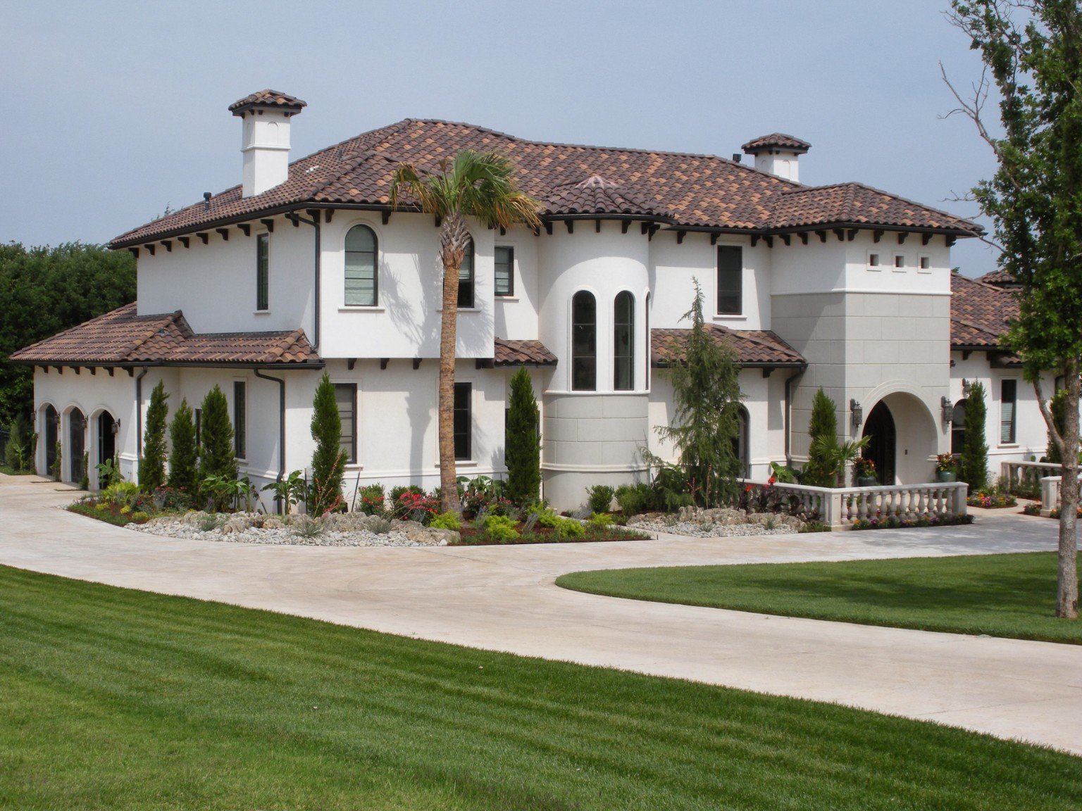 Orion Outdoor residential landscape